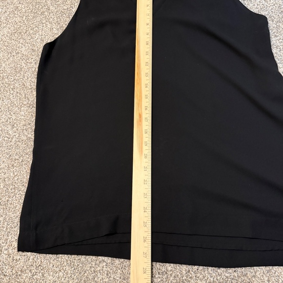 Babaton V-Neck Camisole Blouse – Black (Size large)| Effortlessly Elegant! - Picture 7 of 8